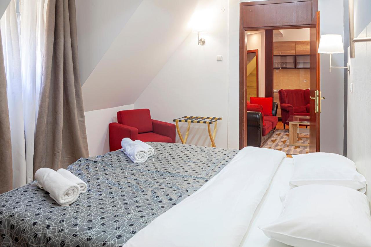 Hotel Junior Копаоник Экстерьер фото
