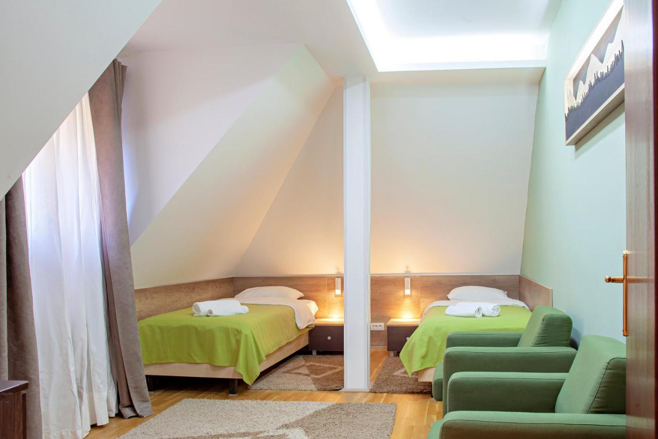 Hotel Junior Копаоник Экстерьер фото