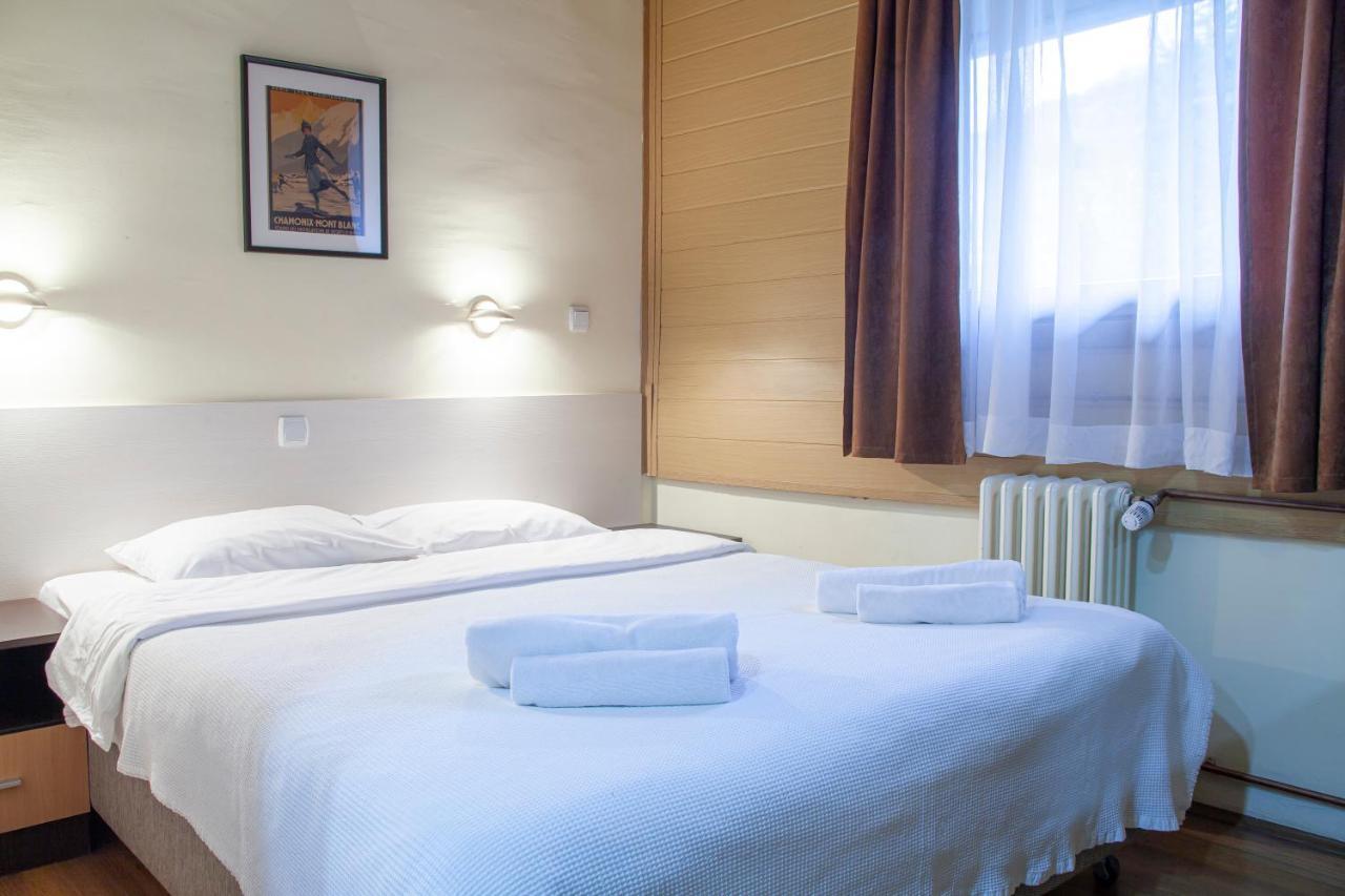 Hotel Junior Копаоник Экстерьер фото