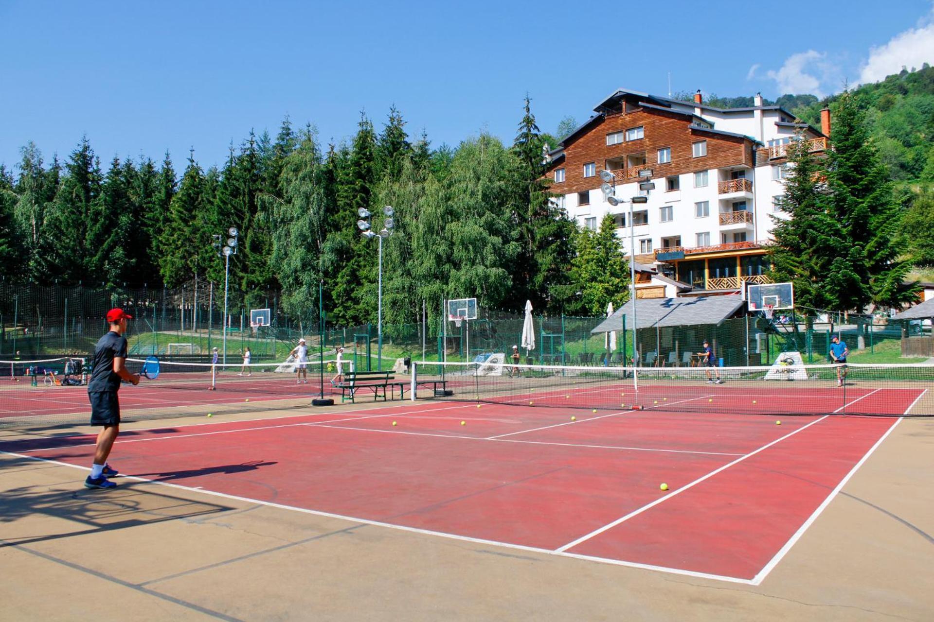 Hotel Junior Копаоник Экстерьер фото