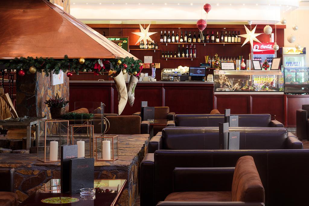 Hotel Junior Копаоник Экстерьер фото