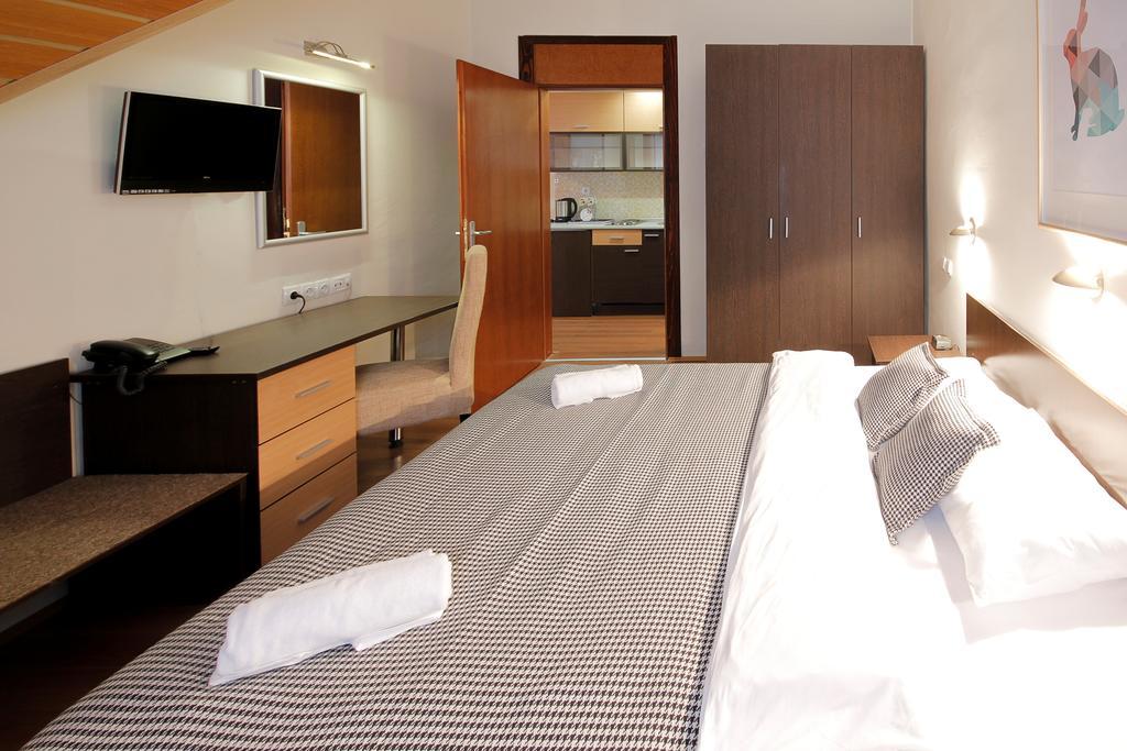Hotel Junior Копаоник Экстерьер фото
