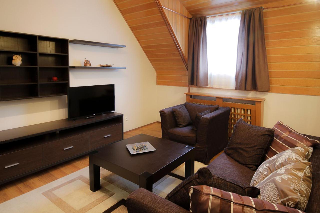 Hotel Junior Копаоник Экстерьер фото